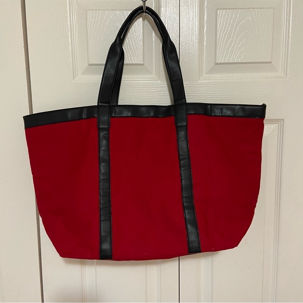 Victoria’s Secret NWT Red and Black Studded Tassel Canvas Tote Bag Purse - Picture 5 of 7